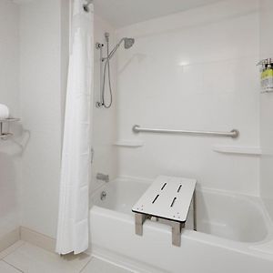 King Suite Roll Shower Mobility Access